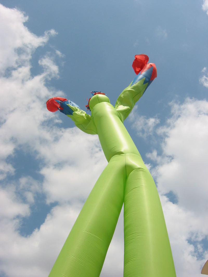 Wacky%20Waving%20Inflatable%20Waving%20Arm%20Flailing%20Tube%20Man.jpg